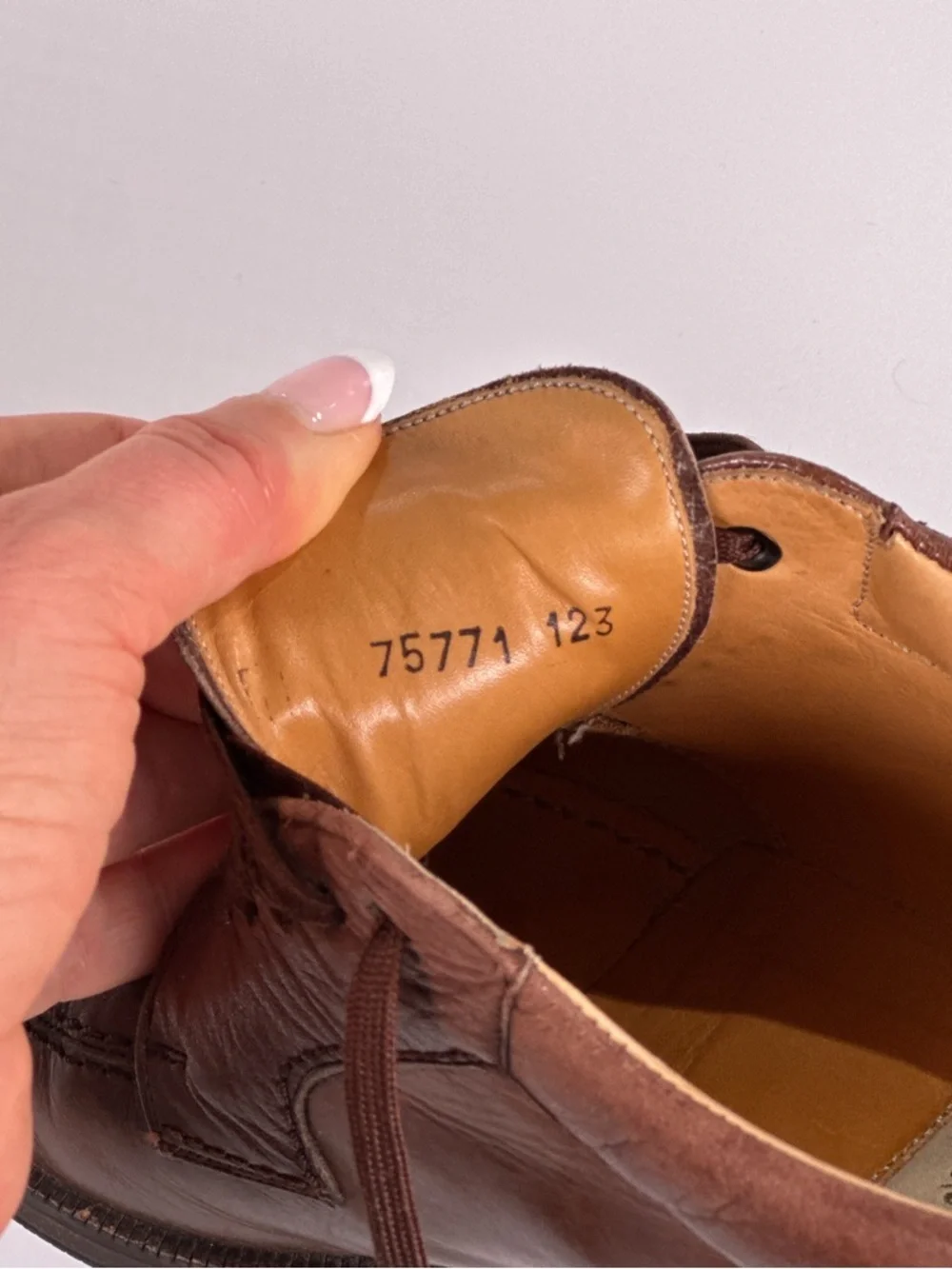 Mezlan Brown Leather Moc Toe Oxford Lace Up Vibram Sole Mens 7 M